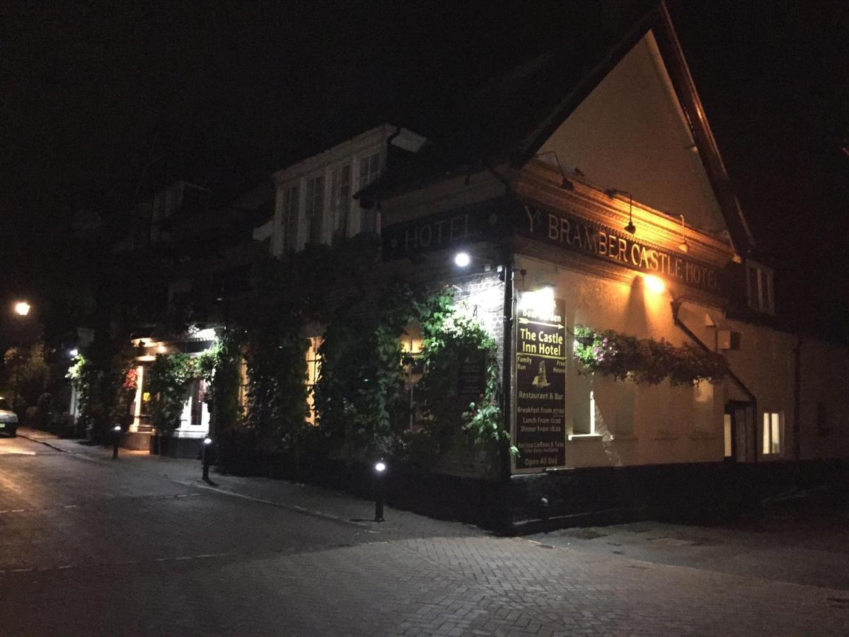 The Castle Inn Hotel Steyning Exterior photo