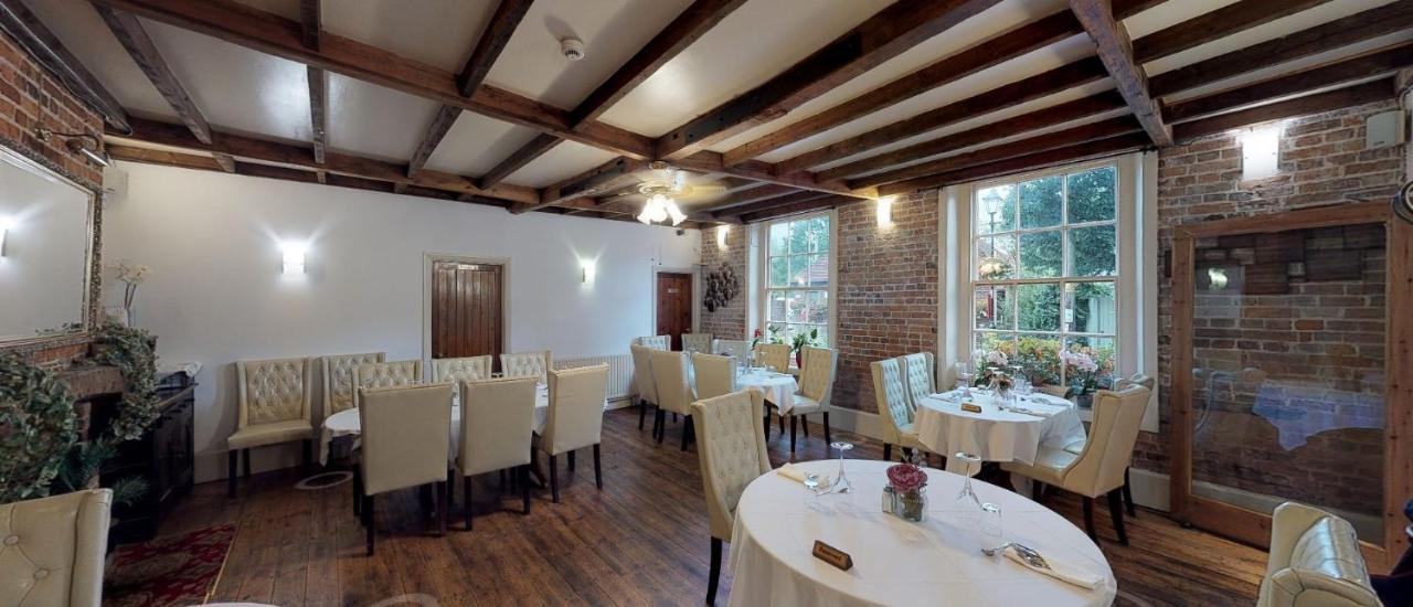 The Castle Inn Hotel Steyning Exterior photo